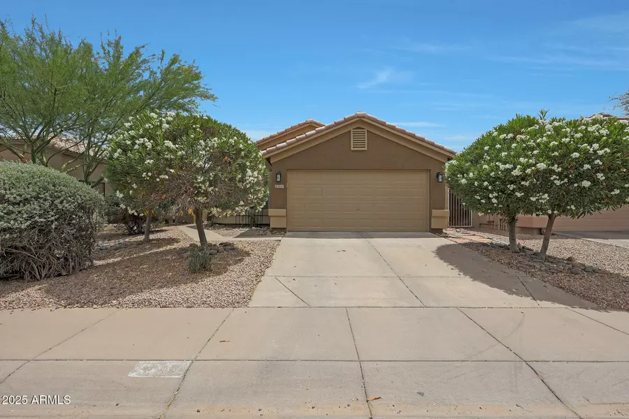 2627 E GARY Way, Phoenix, AZ 85042