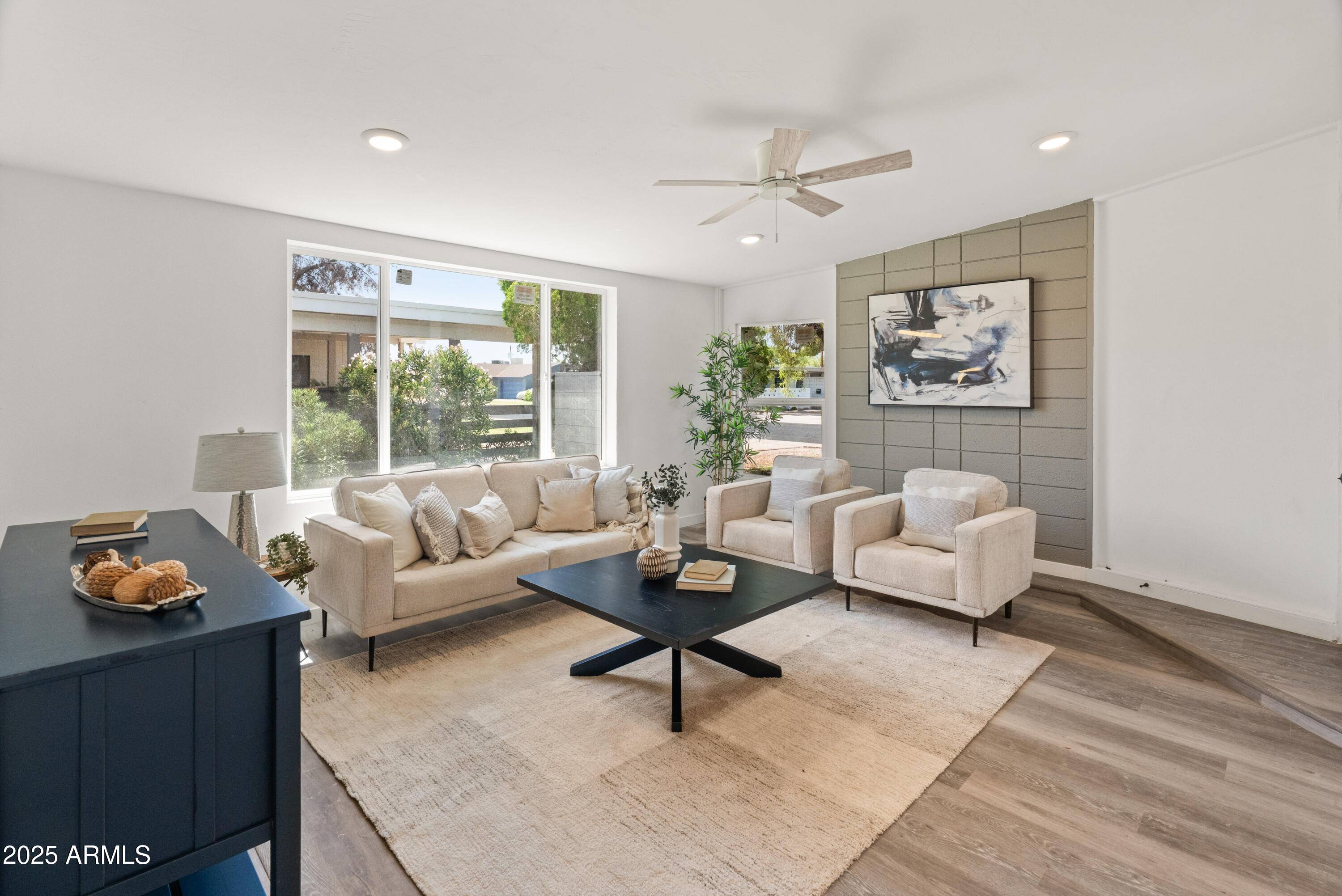 Phoenix, AZ 85051,3824 W PUGET Avenue