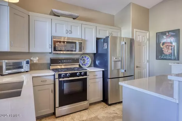 Phoenix, AZ 85028,3212 E DESERT COVE Avenue