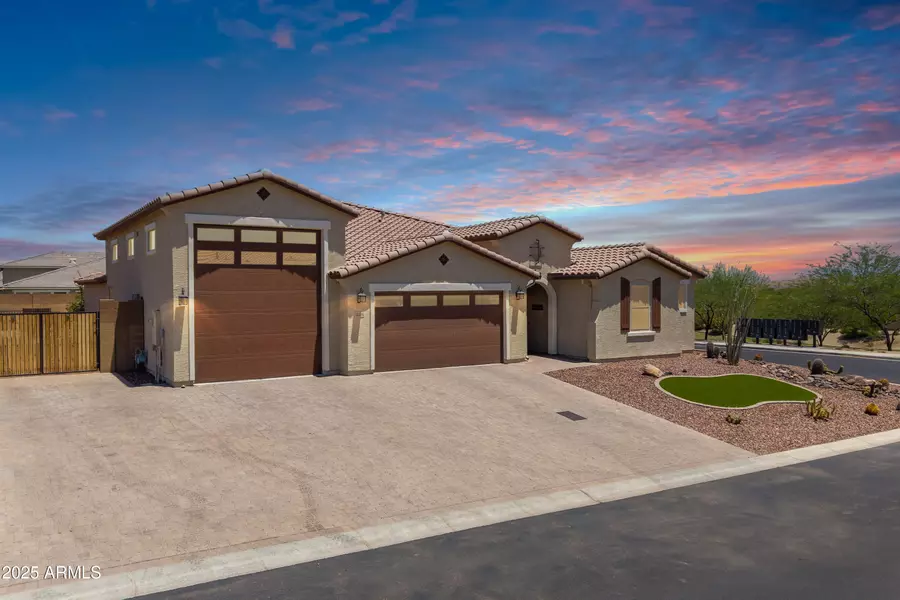 12516 W MCLELLAN Court, Glendale, AZ 85307