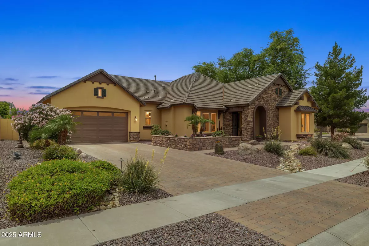 Glendale, AZ 85308,7587 W QUAIL Avenue