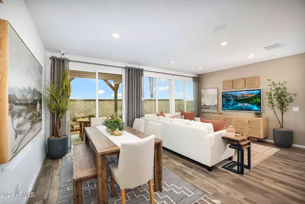 Surprise, AZ 85387,17945 W SAND HILLS Drive