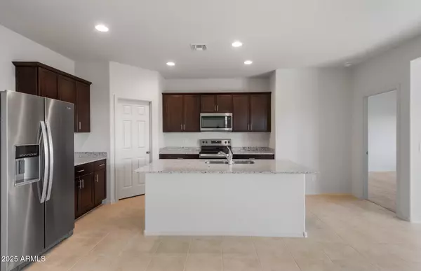 Buckeye, AZ 85326,5023 S 252ND Avenue