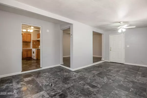 Mesa, AZ 85210,645 S PIMA --