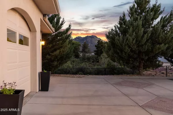 Prescott, AZ 86305,2085 W Live Oak Drive