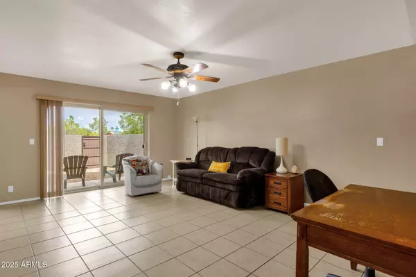Mesa, AZ 85202,2338 W LINDNER Avenue #52