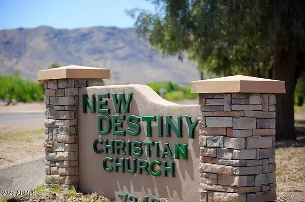 Laveen, AZ 85339,7848 S 27th Avenue