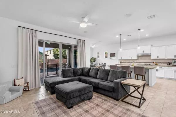 Queen Creek, AZ 85142,20374 E RAVEN Drive