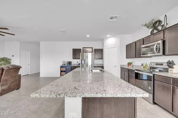 Maricopa, AZ 85138,36085 W PRADO Street