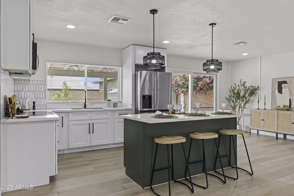 Glendale, AZ 85304,10612 N 48th Avenue