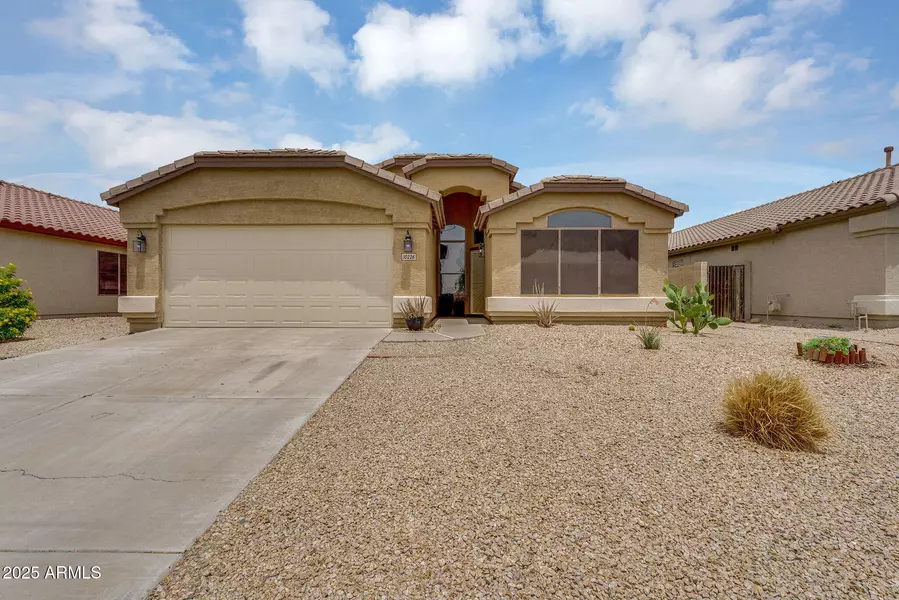 10226 W COUNTRY CLUB Trail, Peoria, AZ 85383