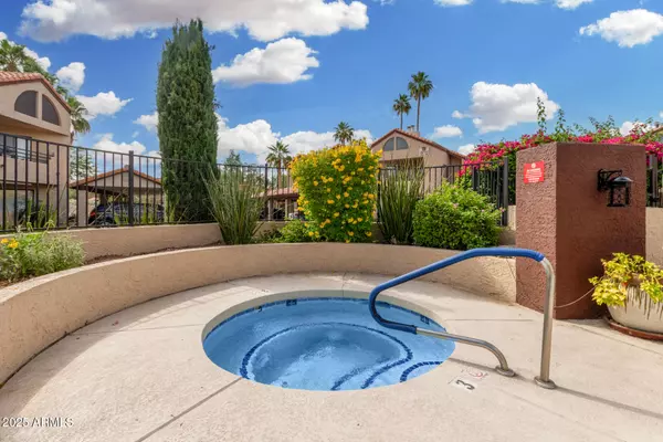 Paradise Valley, AZ 85253,10301 N 70TH Street #223