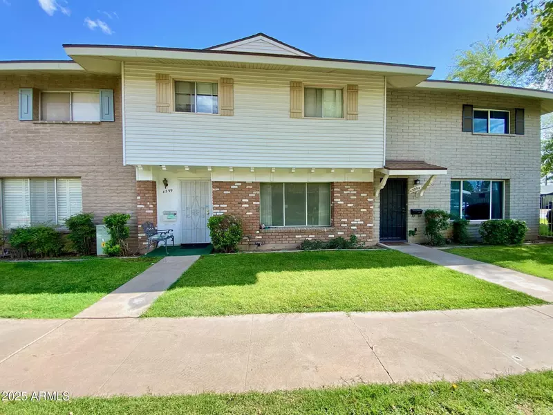 4599 N 17TH Avenue, Phoenix, AZ 85015