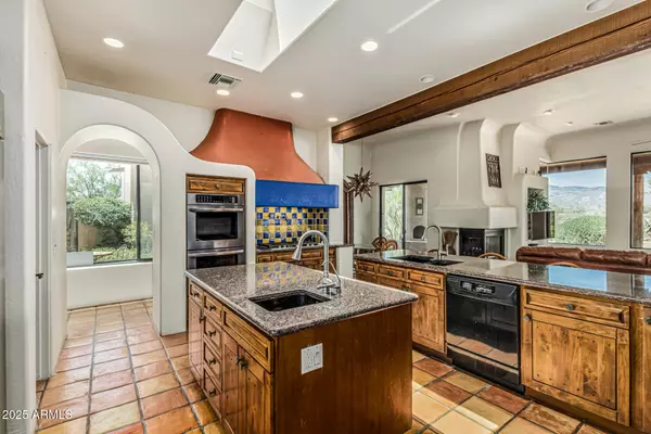 Cave Creek, AZ 85331,6114 E FLEMING SPRINGS Road