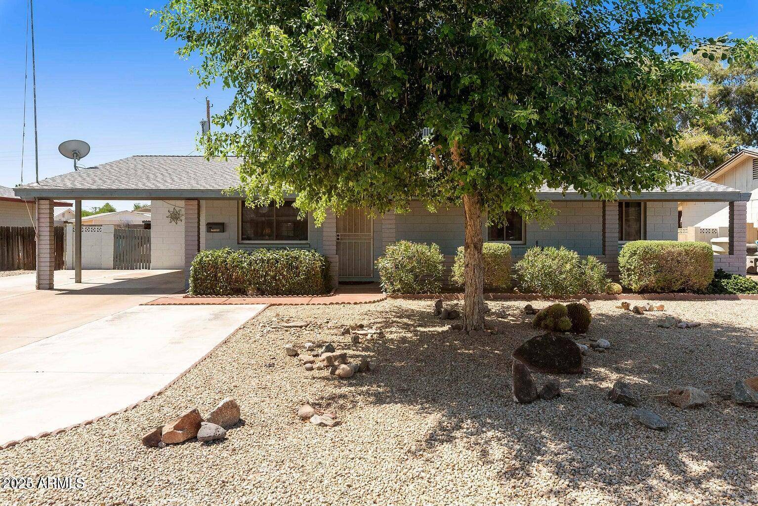 8113 W OSBORN Road, Phoenix, AZ 85033