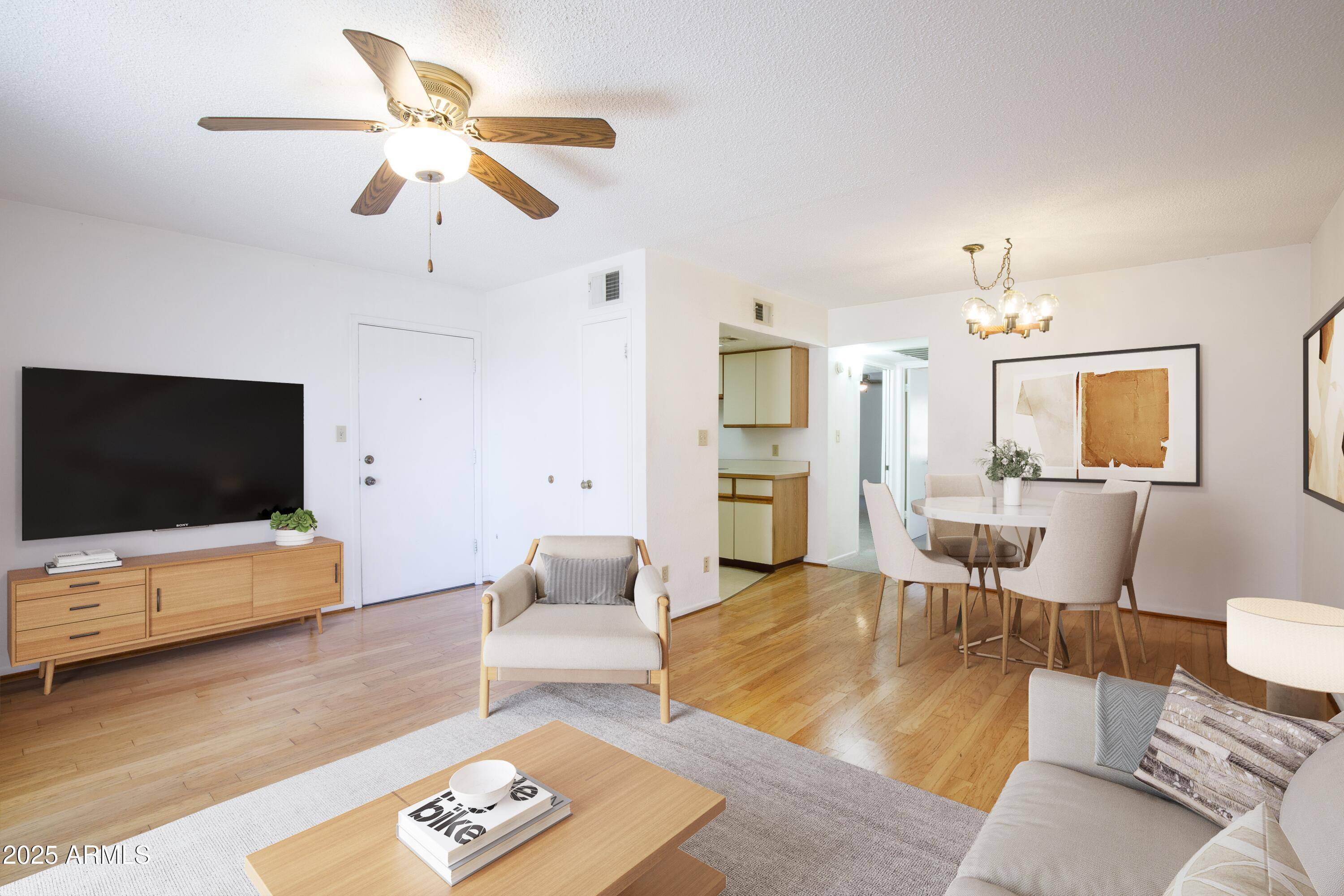 Phoenix, AZ 85015,5035 N 17TH Avenue #205