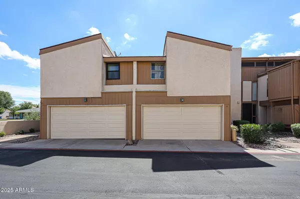 Phoenix, AZ 85014,6533 N 10TH Place