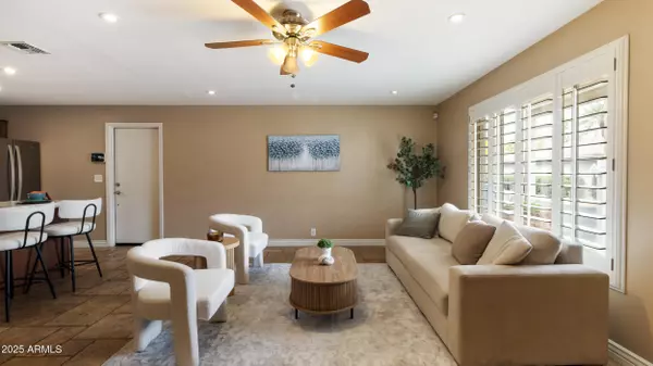 Mesa, AZ 85201,524 W FAIRWAY Drive #10
