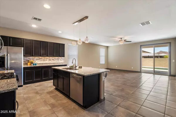 Peoria, AZ 85383,13612 W DESERT MOON Way