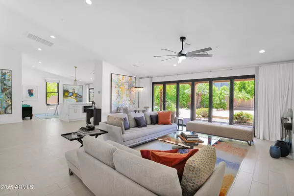 Scottsdale, AZ 85255,9477 E ROSEMONTE Drive