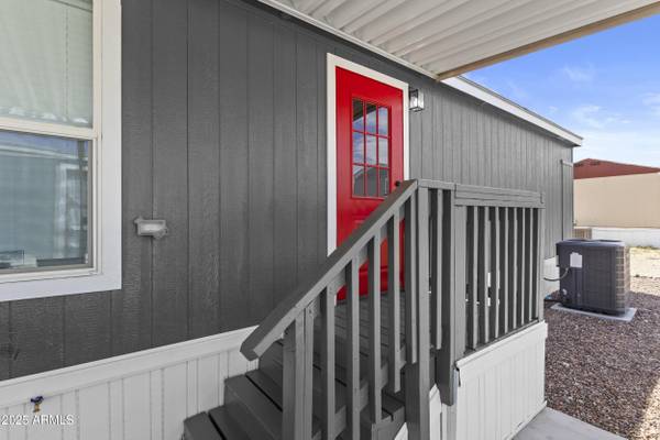 Phoenix, AZ 85041,1123 W Summerside Road