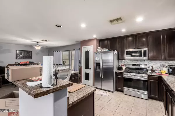 Maricopa, AZ 85138,40345 W Molly Lane