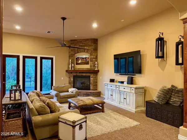 Chandler, AZ 85249,12036 E VIA DE PALMAS --