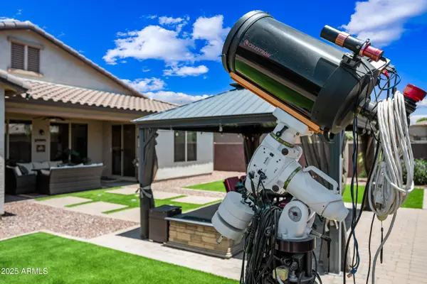 Queen Creek, AZ 85140,683 W HONEY LOCUST Avenue