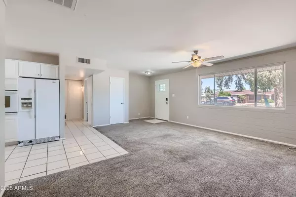 Sun City, AZ 85351,12402 N PEBBLE BEACH Drive