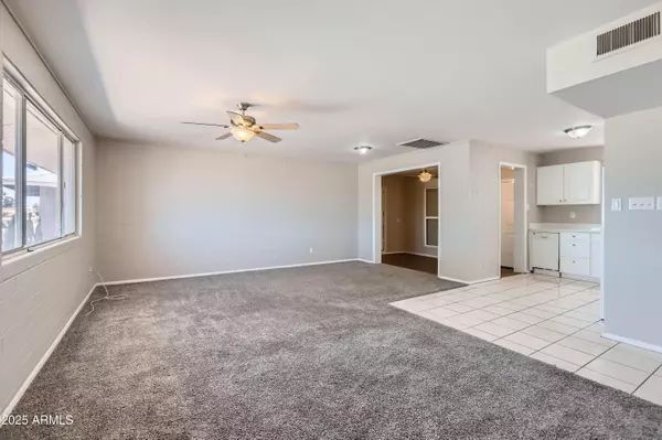 Sun City, AZ 85351,12402 N PEBBLE BEACH Drive