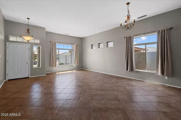 Laveen, AZ 85339,5402 S 54TH Lane