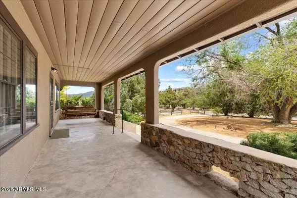 Prescott, AZ 86305,2877 Iron Springs Road Road