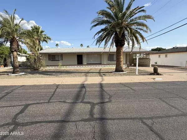 5517 E BOISE Street, Mesa, AZ 85205