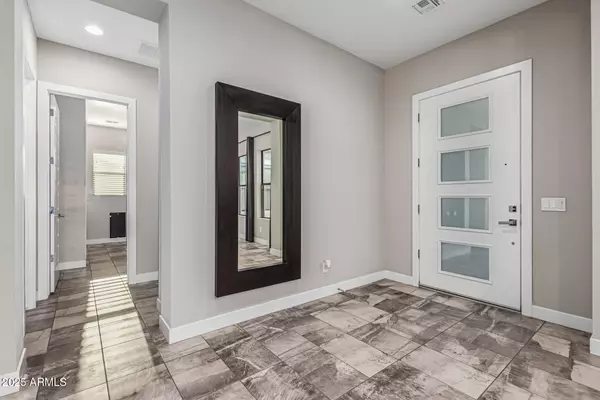 Gilbert, AZ 85298,1725 E EVERGLADE Lane