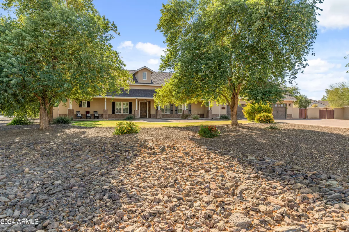 Casa Grande, AZ 85122,1409 E Dove Place