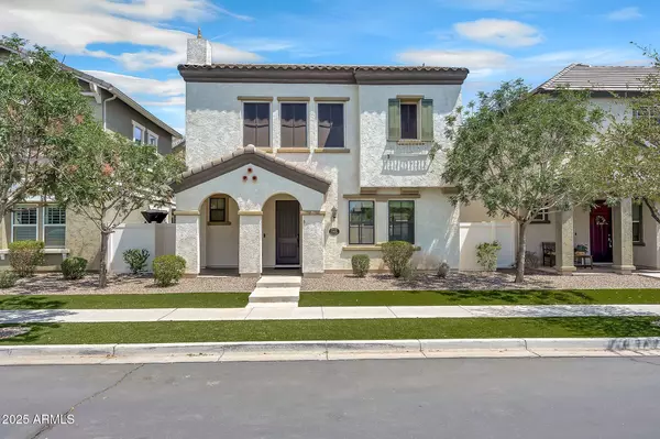 10428 E NOPAL Avenue, Mesa, AZ 85209