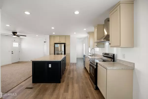 Paulden, AZ 86334,480 W GRANADA Drive