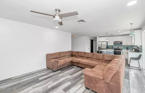 Chandler, AZ 85226,4606 W PARK Avenue
