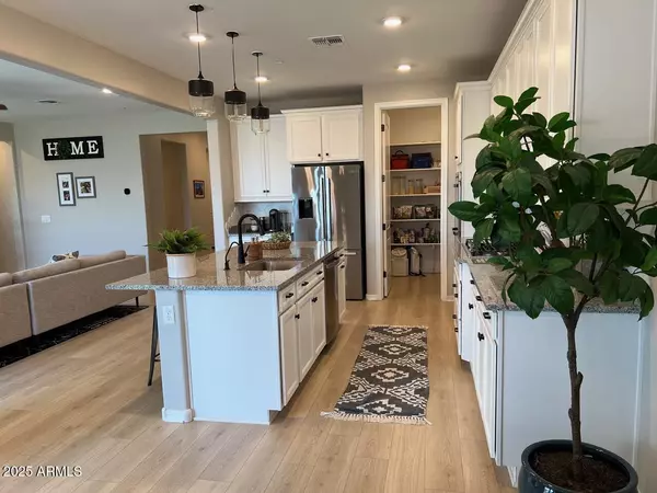 11403 W ASHBY Drive, Peoria, AZ 85383