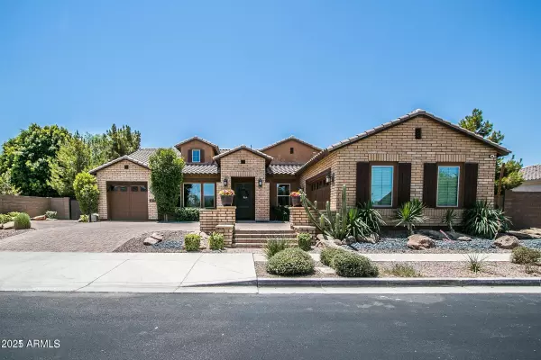 Phoenix, AZ 85042,3009 E VALENCIA Drive