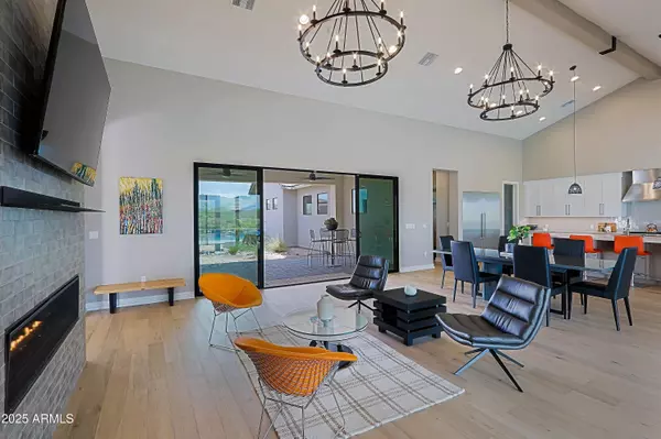 Phoenix, AZ 85085,33427 N 14TH Street