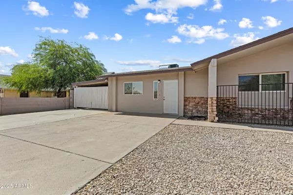 Phoenix, AZ 85033,6010 W COOLIDGE Street