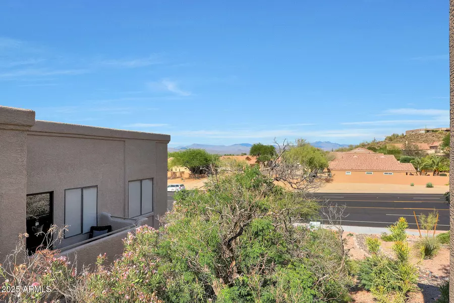 13804 N SAGUARO Boulevard #211, Fountain Hills, AZ 85268