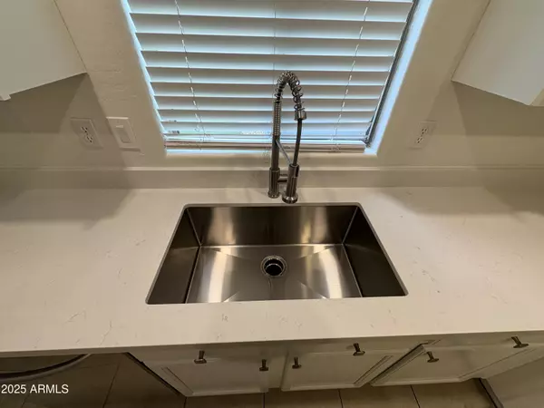 Phoenix, AZ 85053,3635 W Kathleen Road