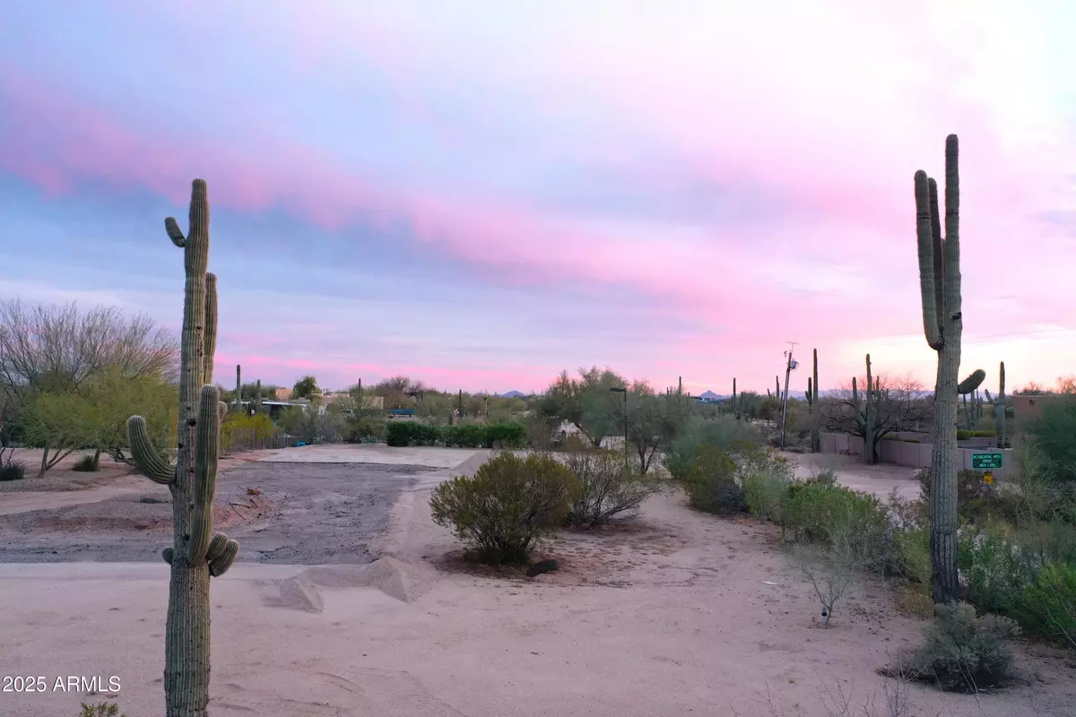 Cave Creek, AZ 85331,6107 E LONE MOUNTAIN Road #-