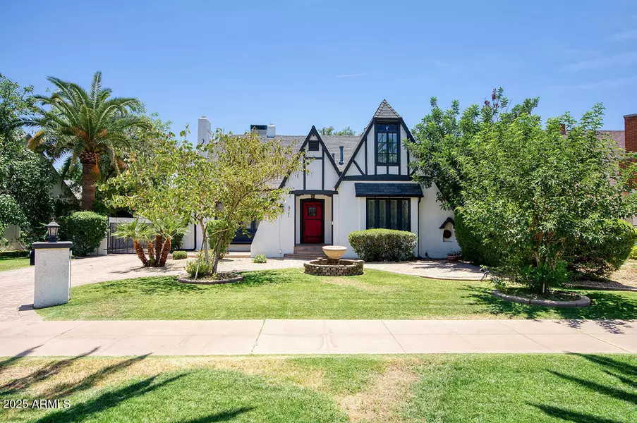921 W WILLETTA Street, Phoenix, AZ 85007