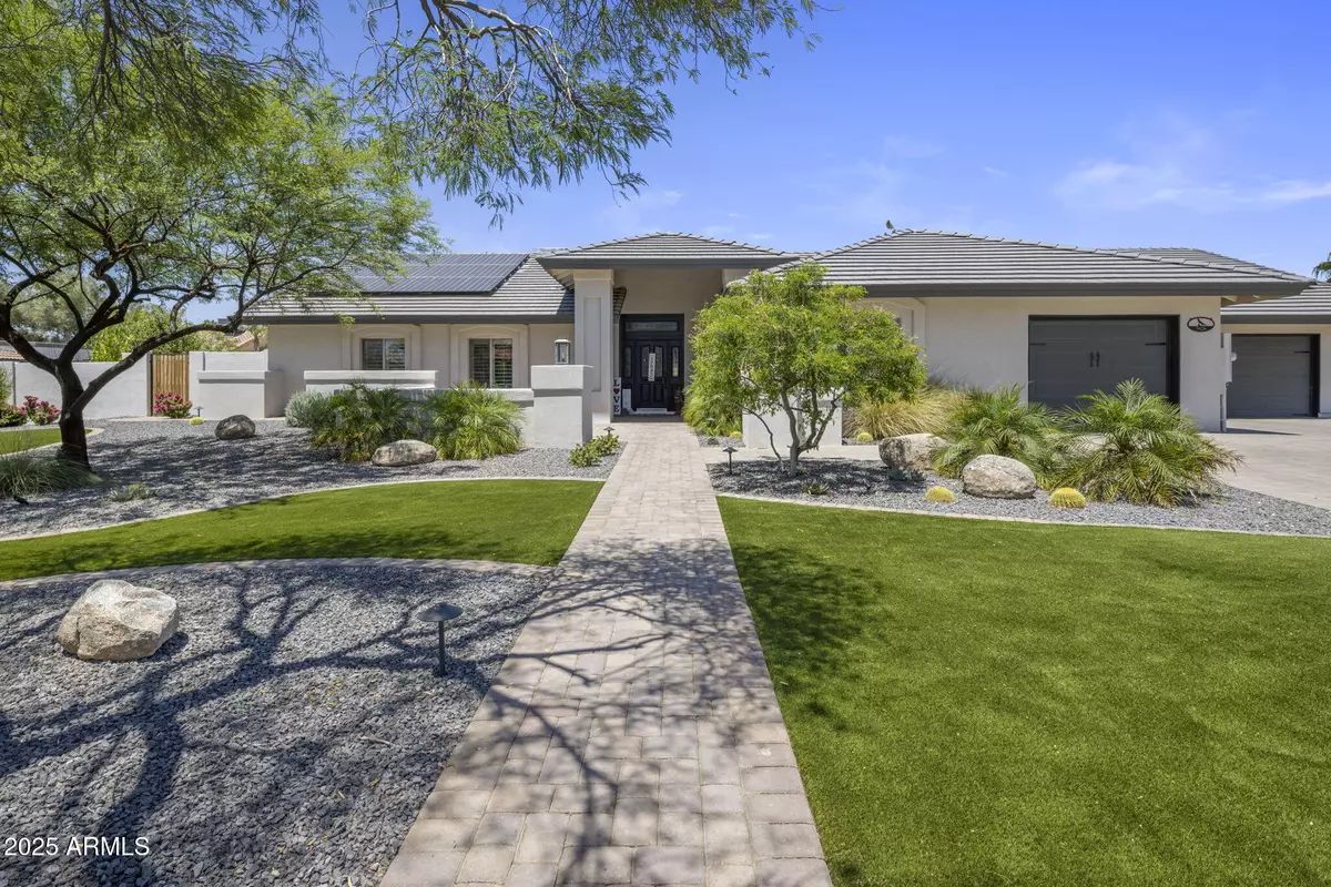 Scottsdale, AZ 85254,5926 E HARTFORD Avenue