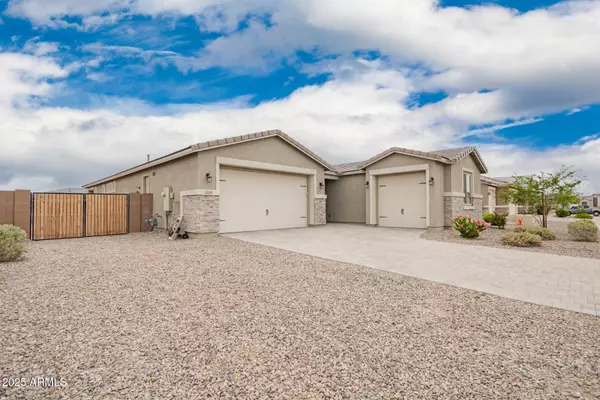 Maricopa, AZ 85138,22206 N DANIEL Drive
