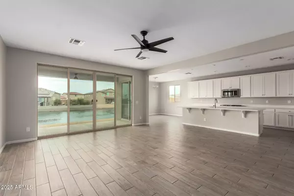Maricopa, AZ 85138,22206 N DANIEL Drive