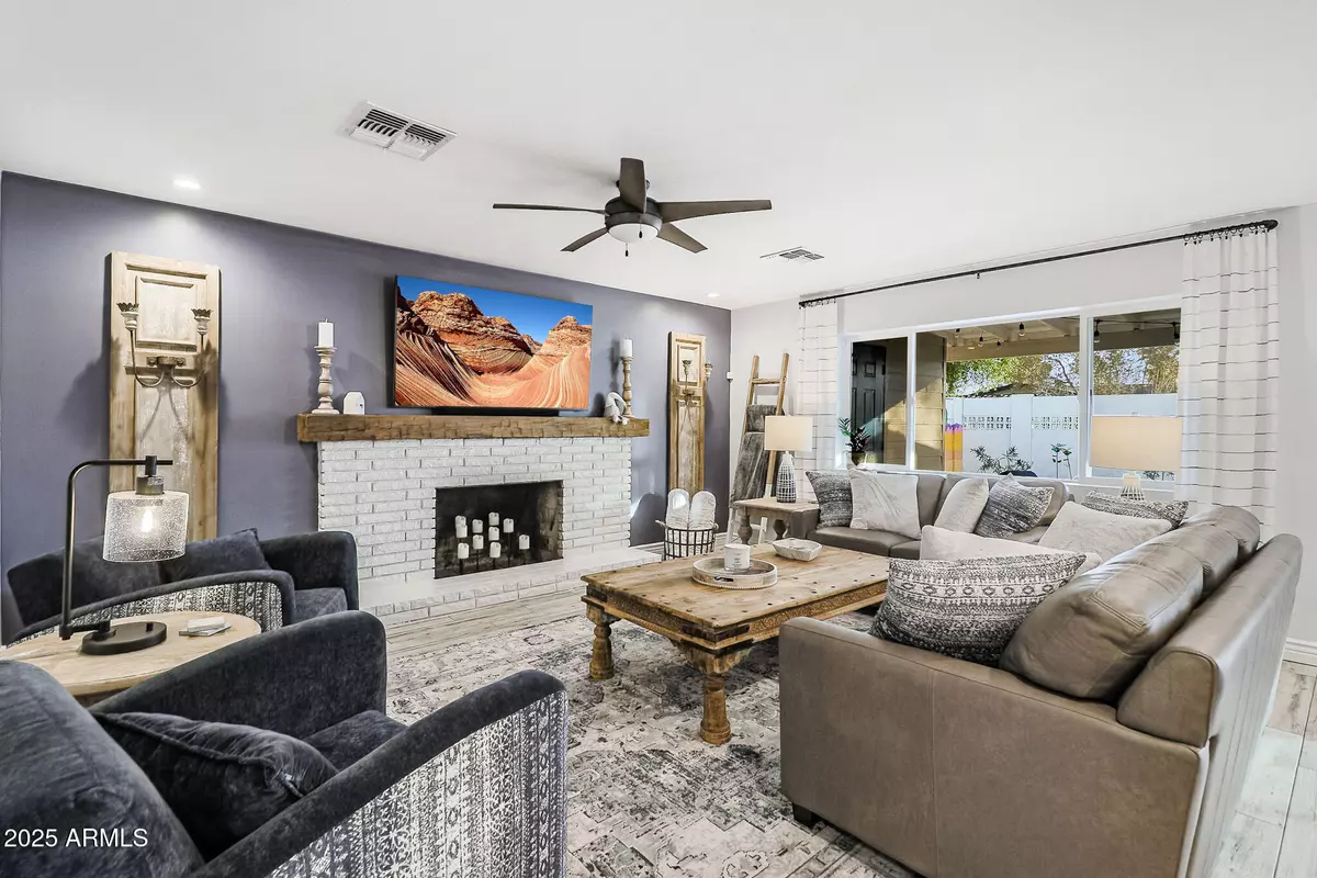 Scottsdale, AZ 85250,8501 E JACKRABBIT Road